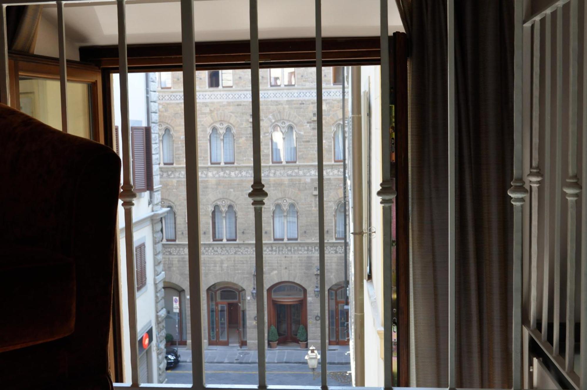 Residence La Repubblica Флоренция Екстериор снимка
